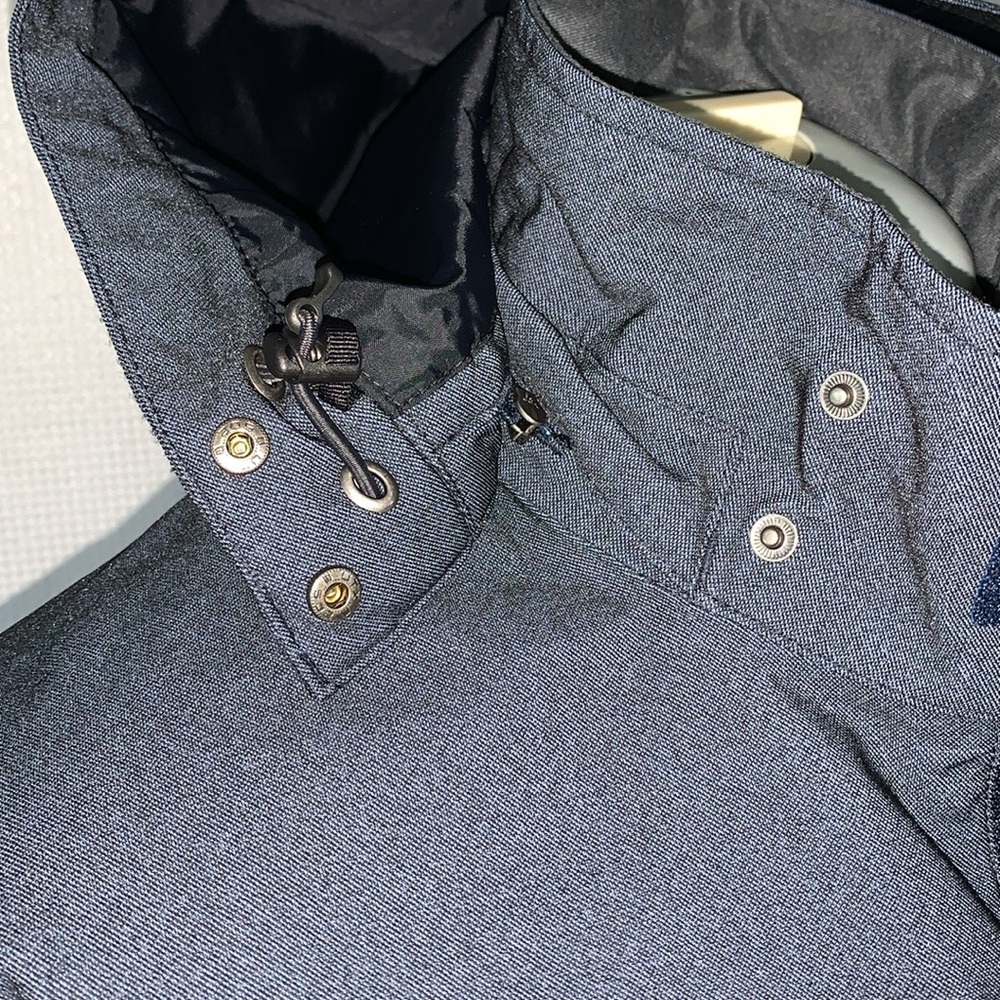 REI Co-Op Men's winter jacket durable outdoors - Picture 5 of 10